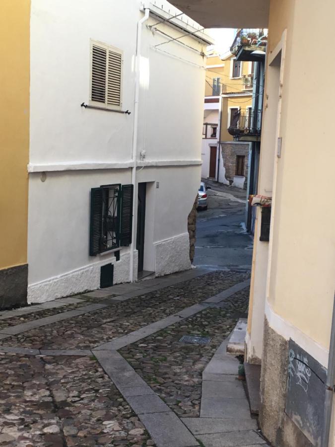 Вілла La Casa Di Marco Нуоро Екстер'єр фото